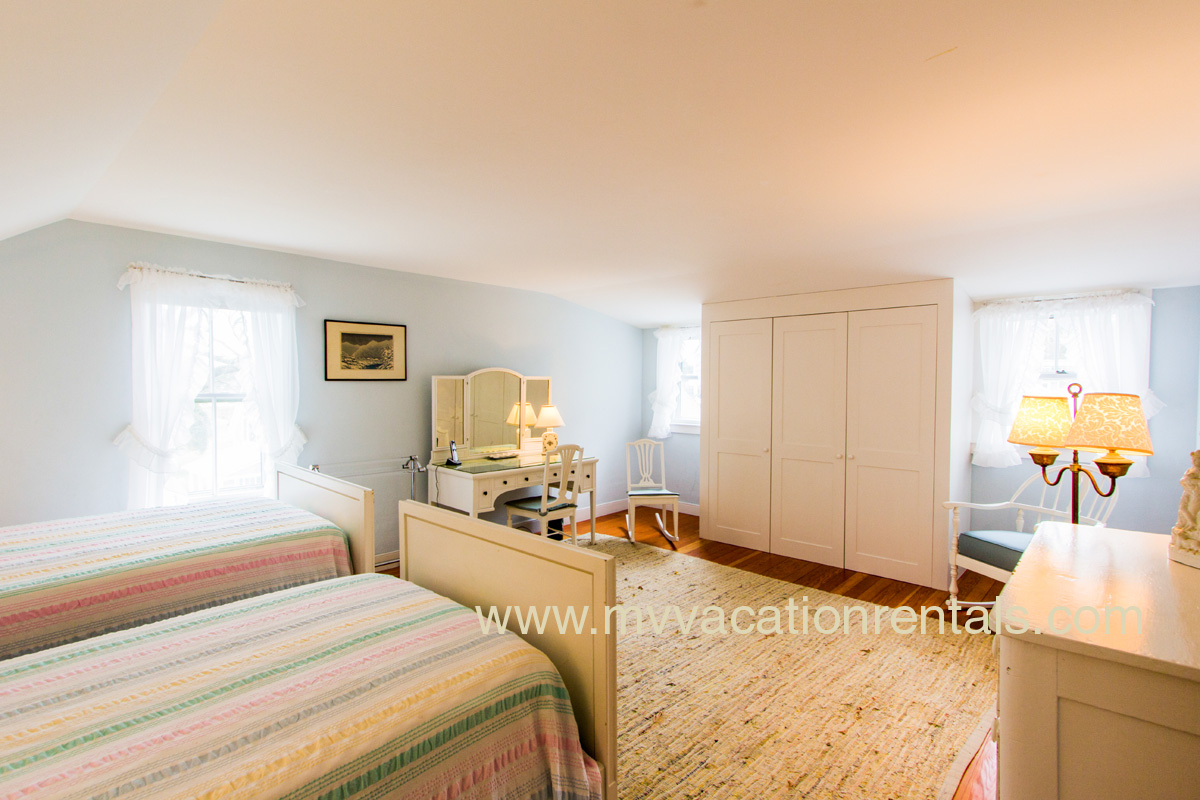2nd Level Guest Bedroom, shared bath