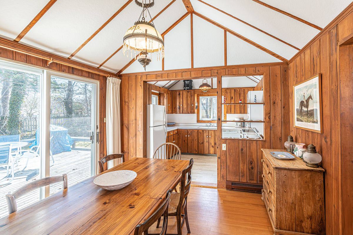 CAH48 Oak Bluffs Vacation Rental