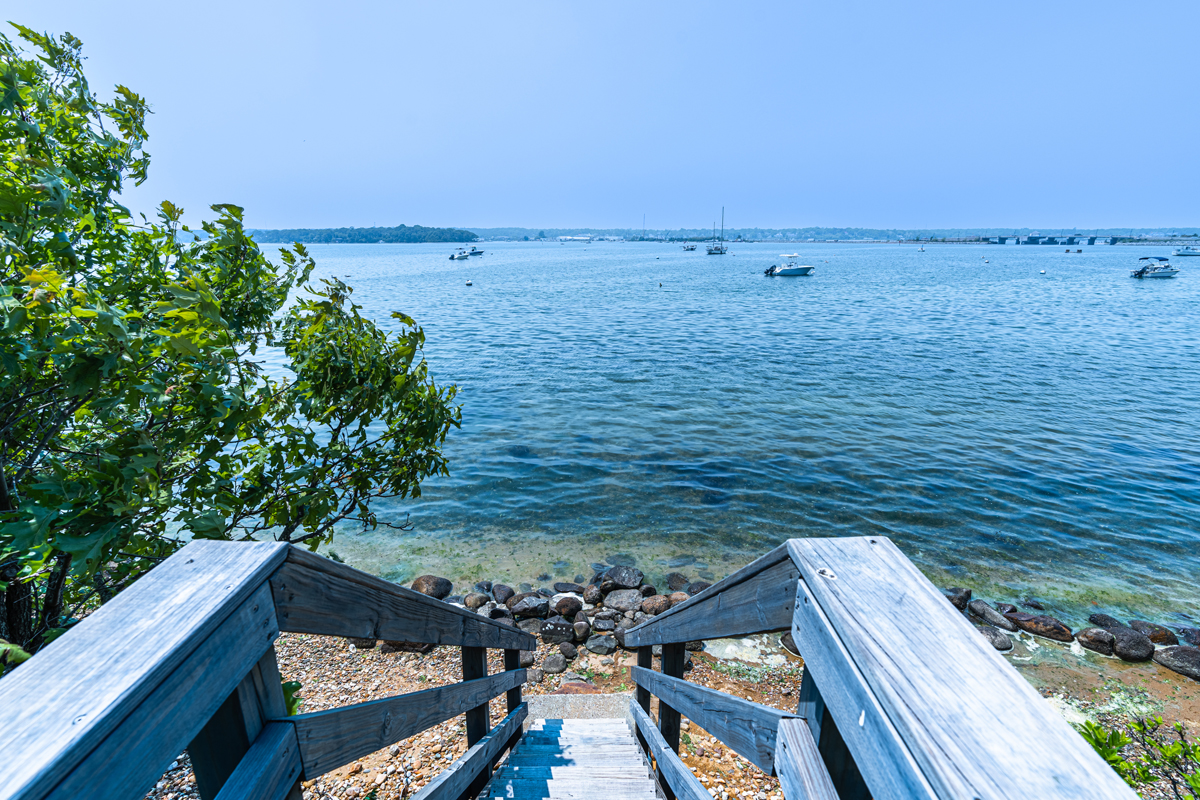 HOL14 Oak Bluffs Vacation Rental