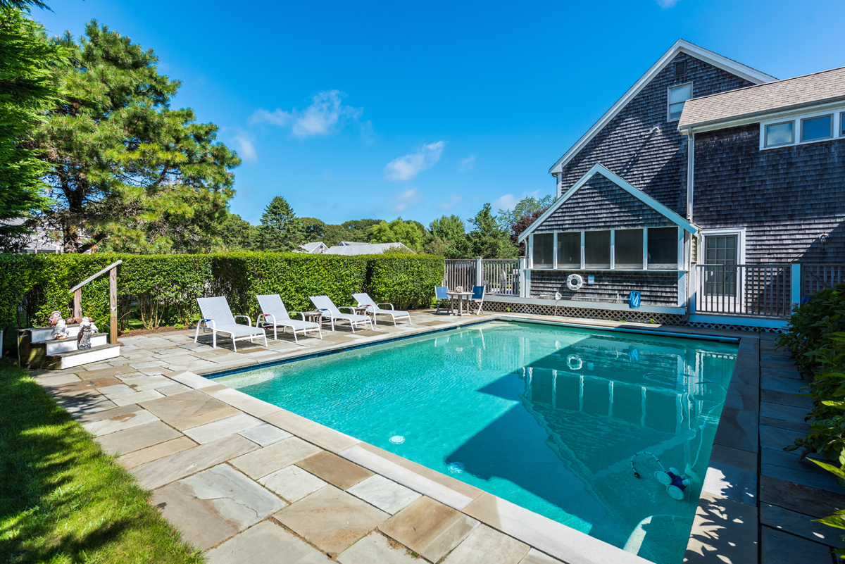 JOHNT Katama Vacation Rental