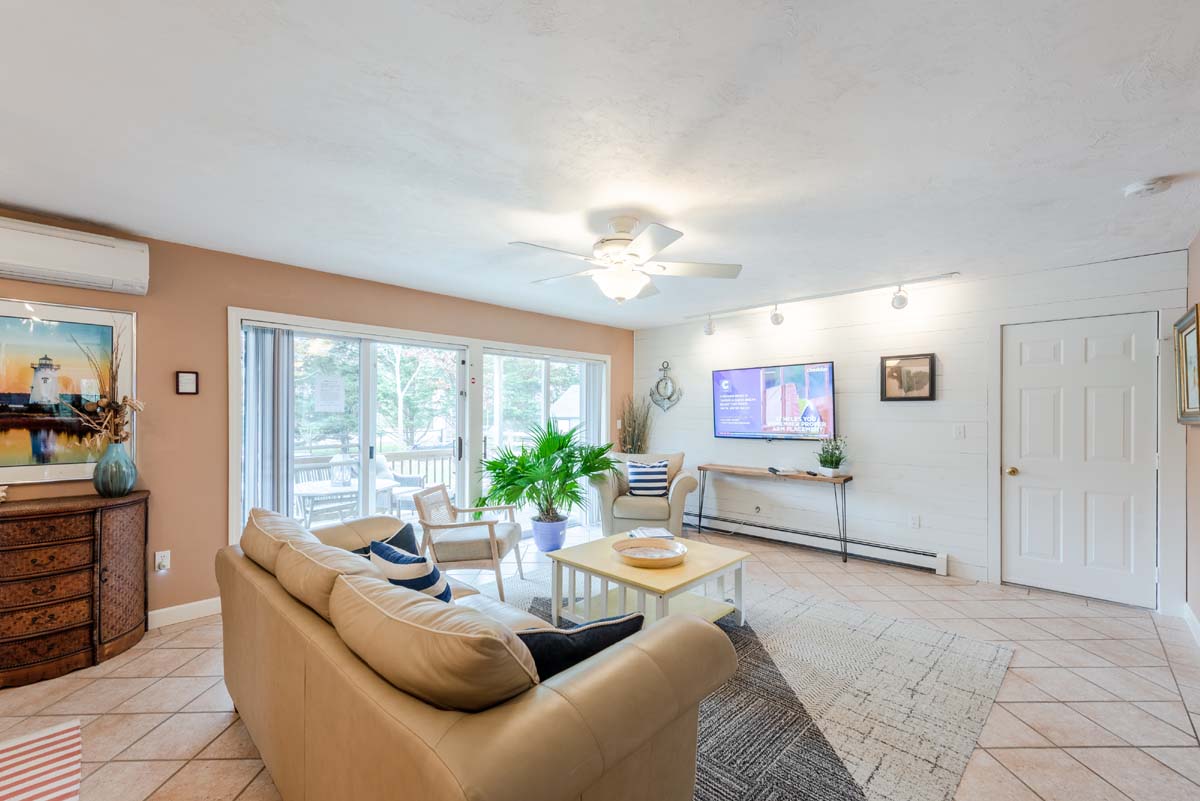 WEISM Katama Vacation Rental